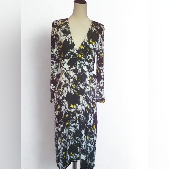 Alice + Olivia Divine Opal Long Sleeve Maxi Dress (NWT!) -  conticontadores.com.br
